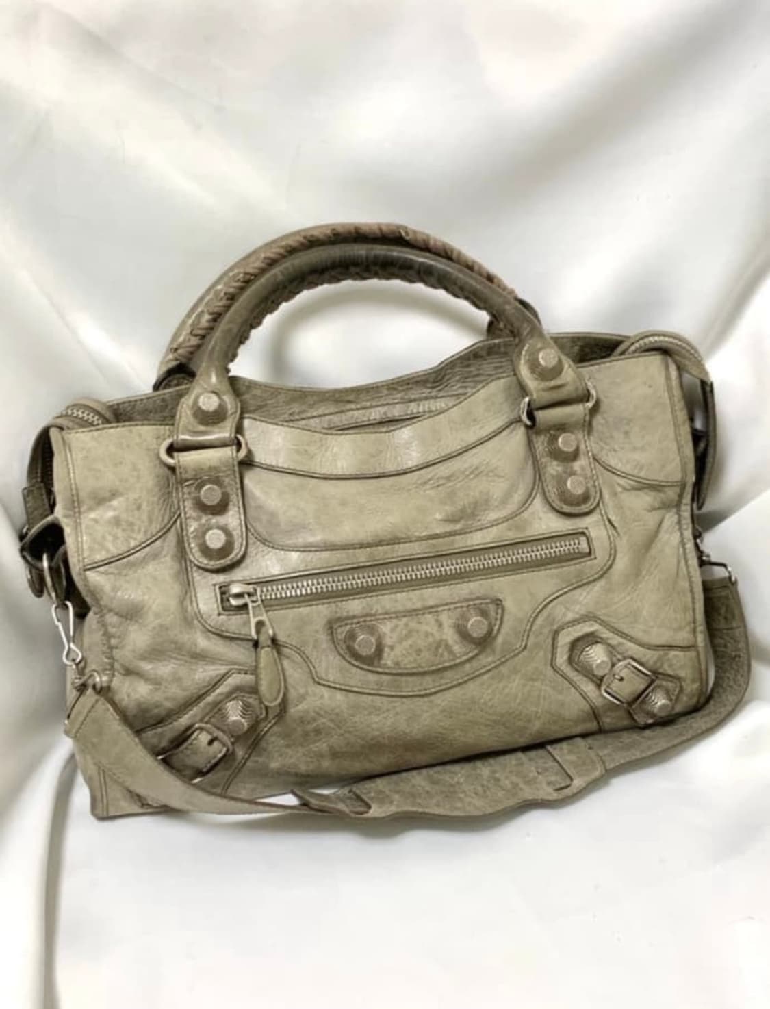 발렌시아가 빈티지 모터백 카키그레이 상품이미지2