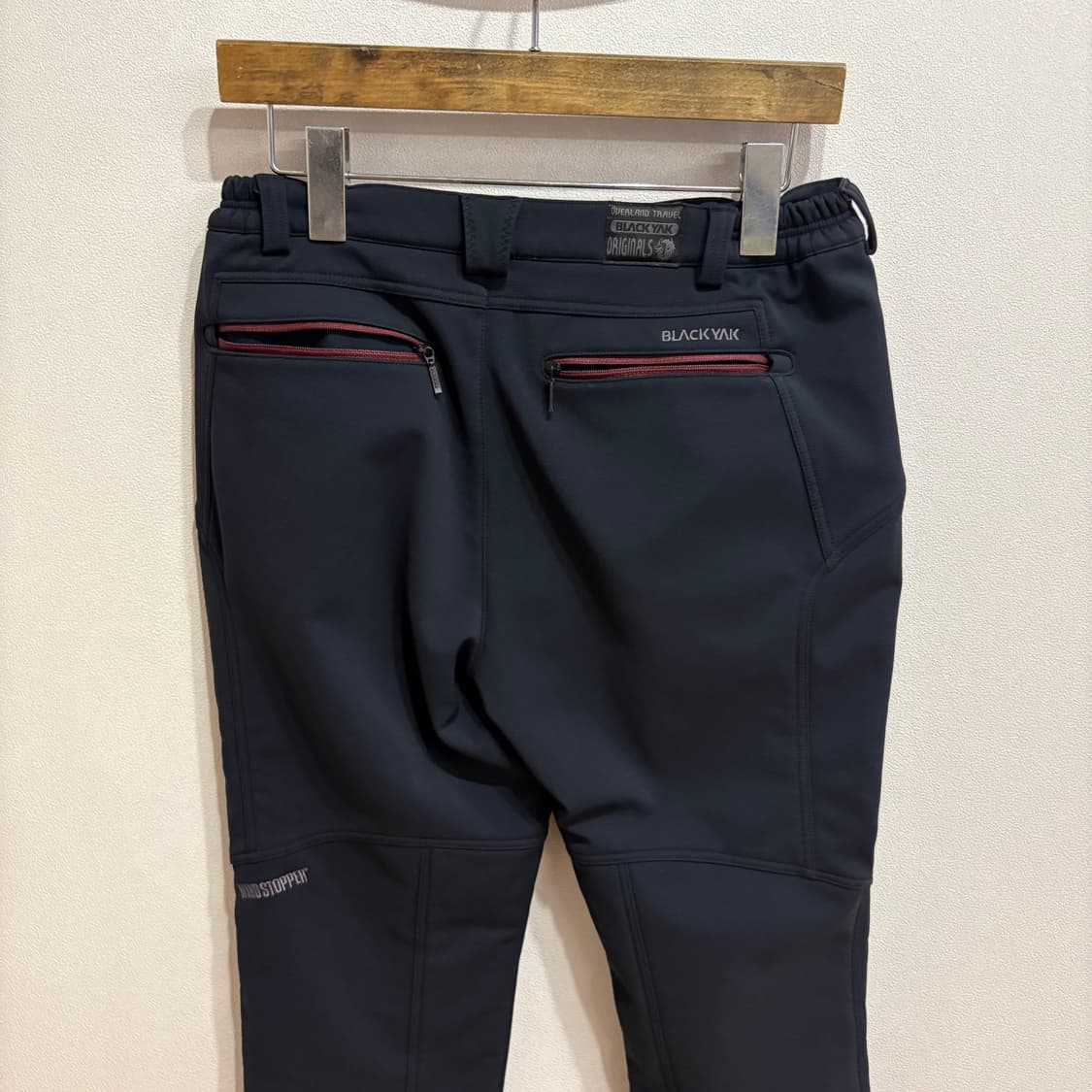 블랙야크 여성 WINDSTOPPER 바지 28 상품이미지5