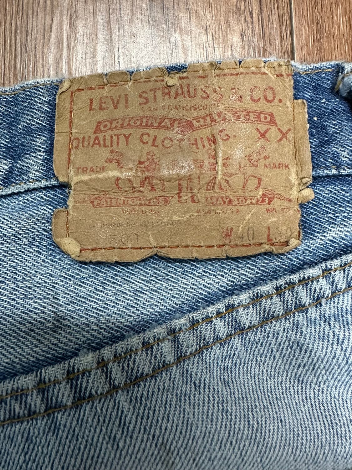 리바이스 501 66전기 40x30사이즈 상품이미지3