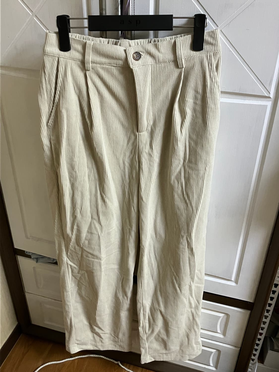 아이보리 코듀로이 바지 상품이미지1