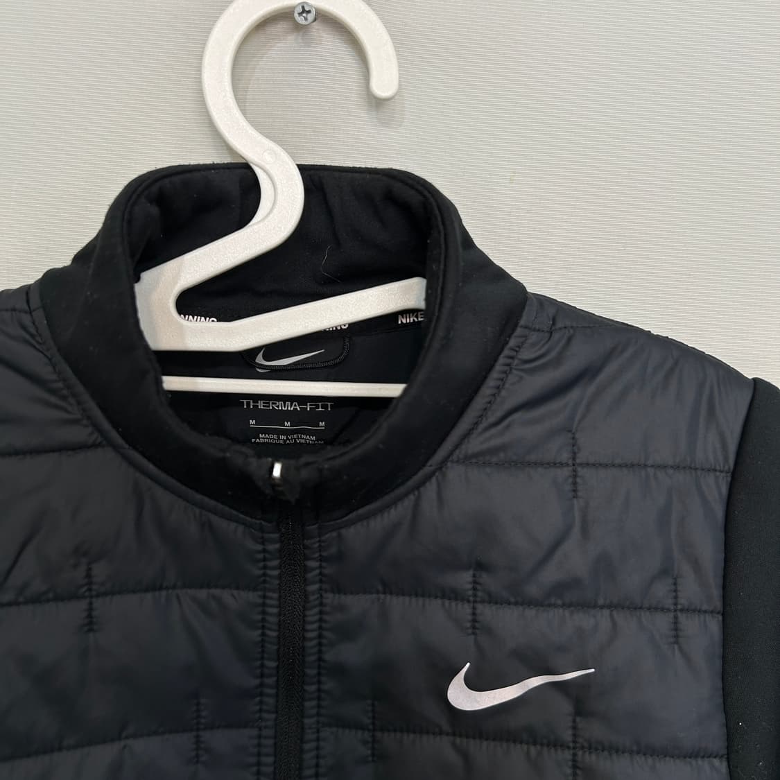 나이키 써마핏 패딩 러닝점퍼 여성 M 상품이미지2