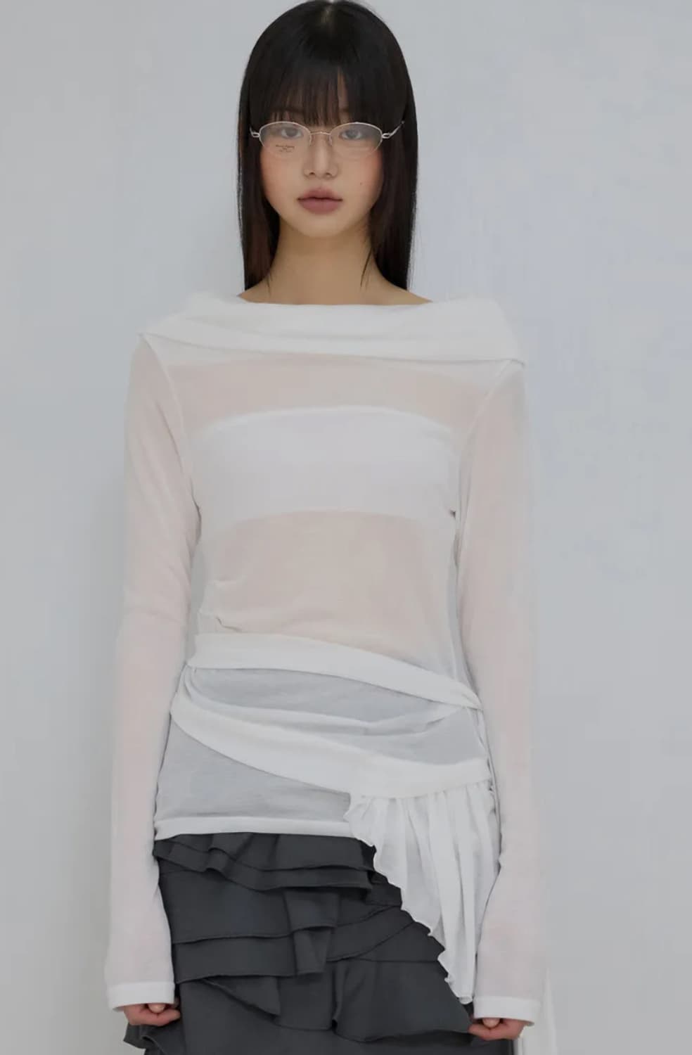 플레어업 프릴 오프숄더 화이트  상품이미지2