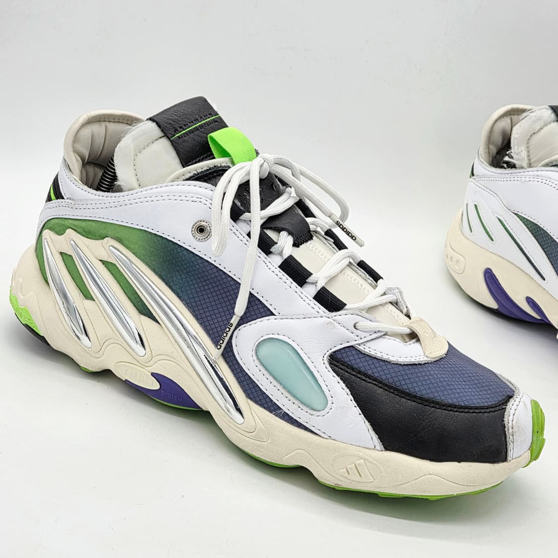  아디다스 x 산쿠안즈 솔루션 스트릿볼 (285)  상품이미지5