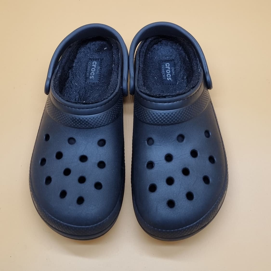 크록스 털 샌들 260. 상품이미지2