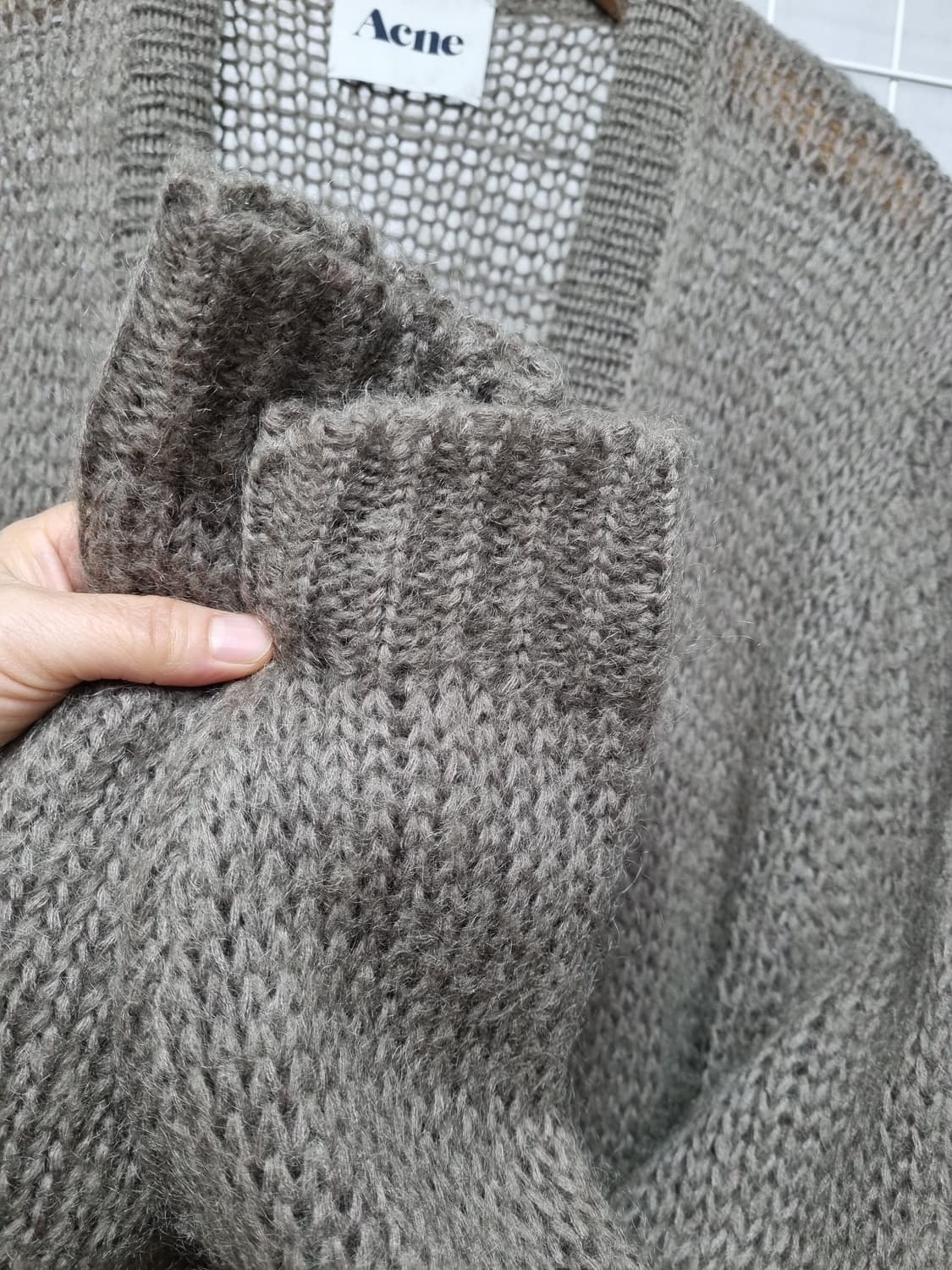 아크네 모헤어 니트가디건 상품이미지3