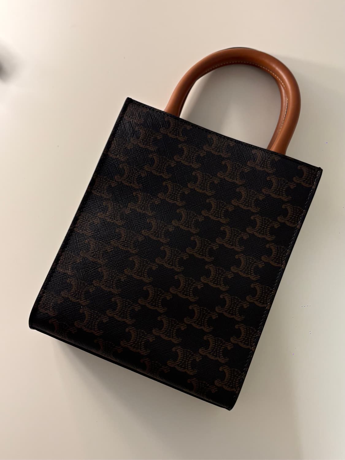 셀린느 트리옹프 캔버스 & 셀린느 프린트 카프스킨 미니 상품이미지5