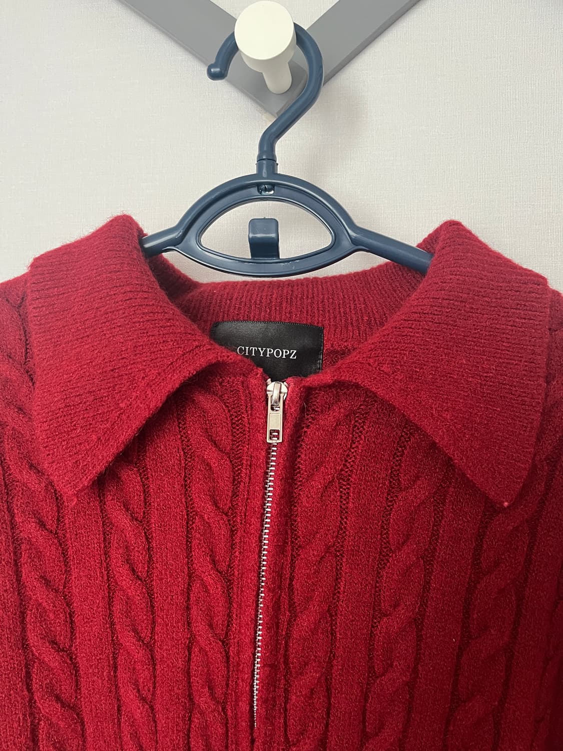 니트 투웨이 꽈배기 집업 가디건 [레드] 상품이미지5