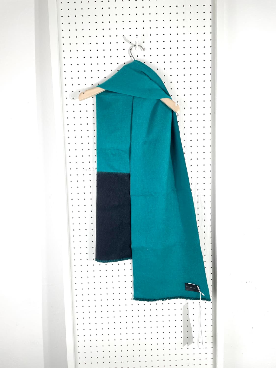 (정품/새상품) 베그앤코 공용 캐시미어100 내츄럴 머플러 청녹색 상품이미지1