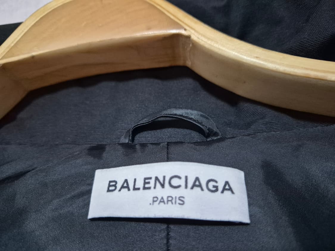Balenciaga 발렌시아가 쉘파카 (36) 상품이미지7