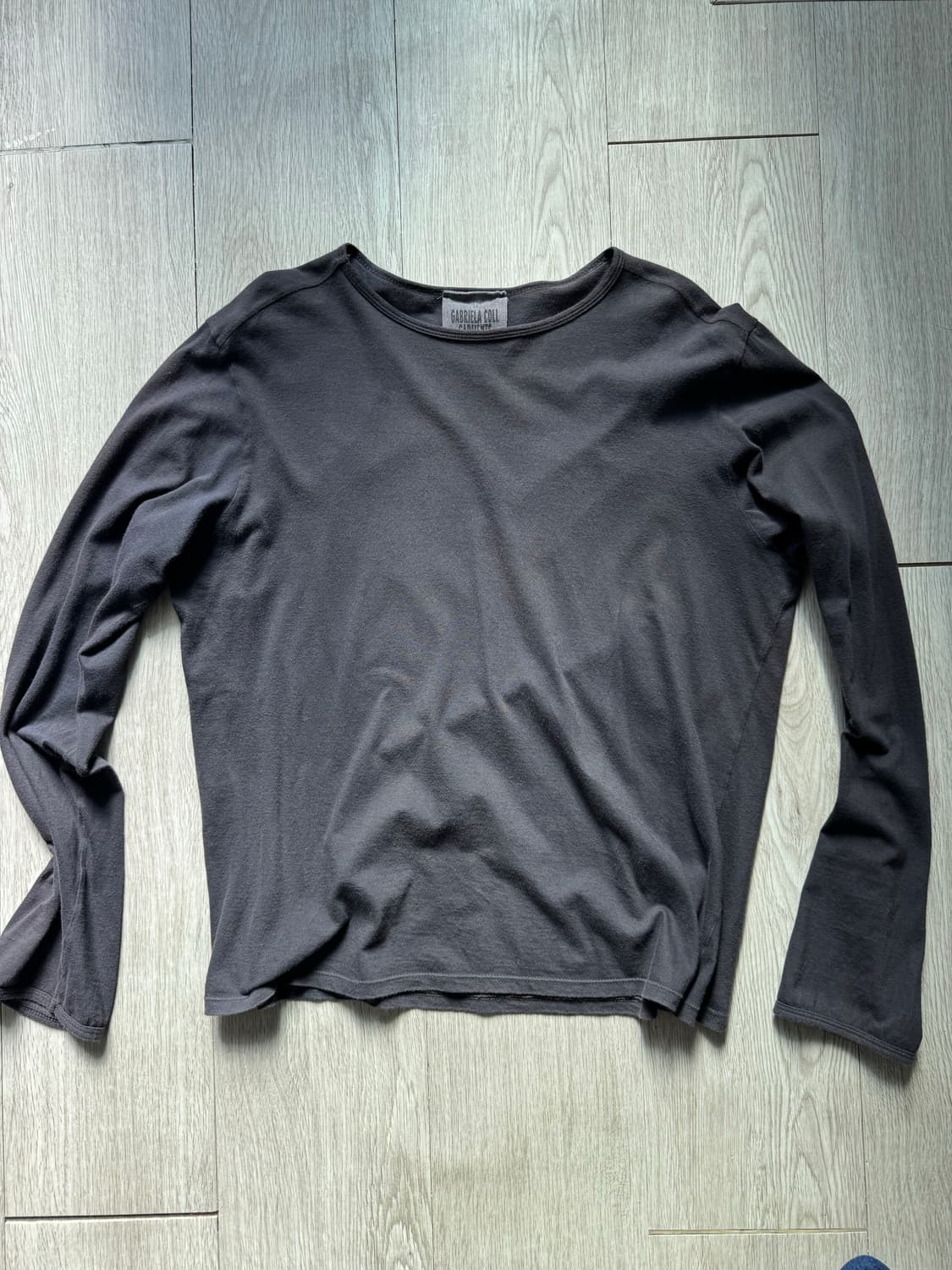 가브리엘라 콜 가먼츠 롱슬리브 상품이미지5