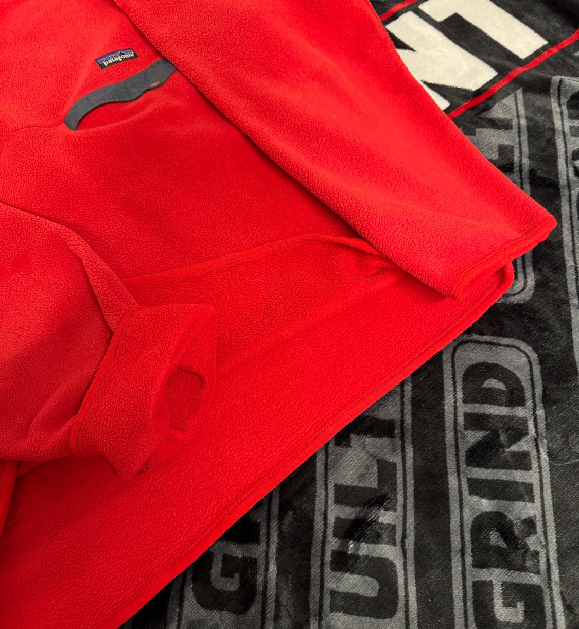 파타고니아 신칠라 스냅 티 풀 오버 레드 앤 블랙 메이드 인 멕시코 상품이미지4
