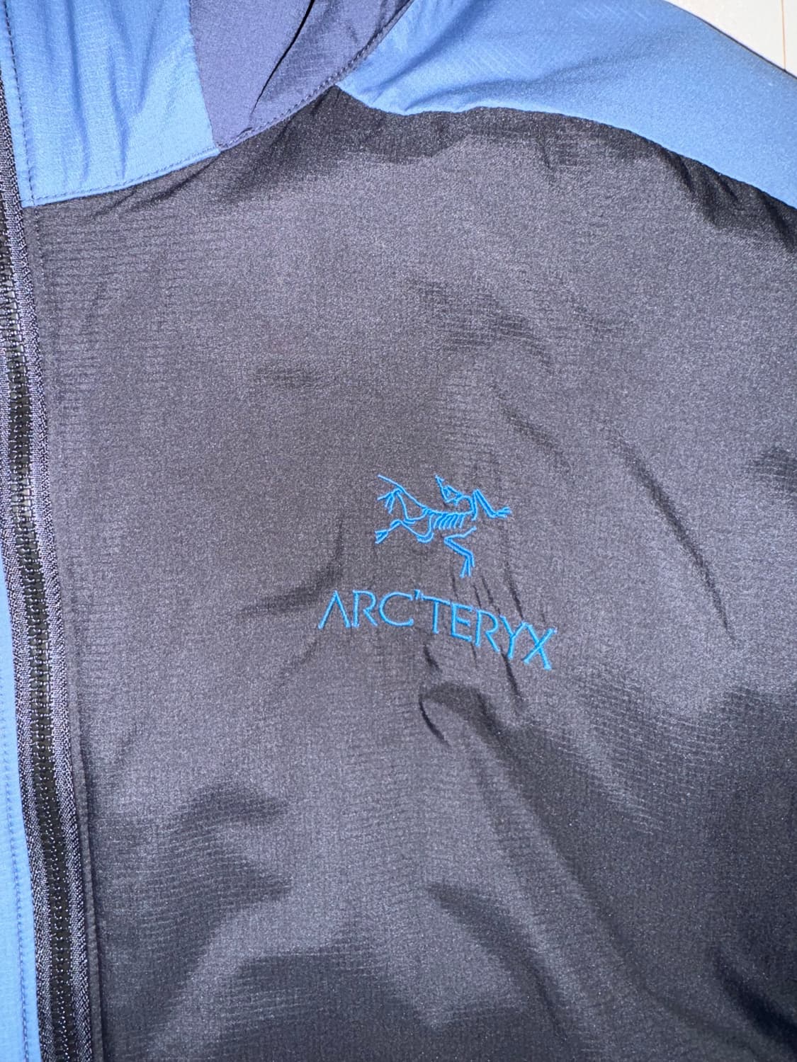 아크테릭스 x 빔즈 아톰 자켓 상품이미지3