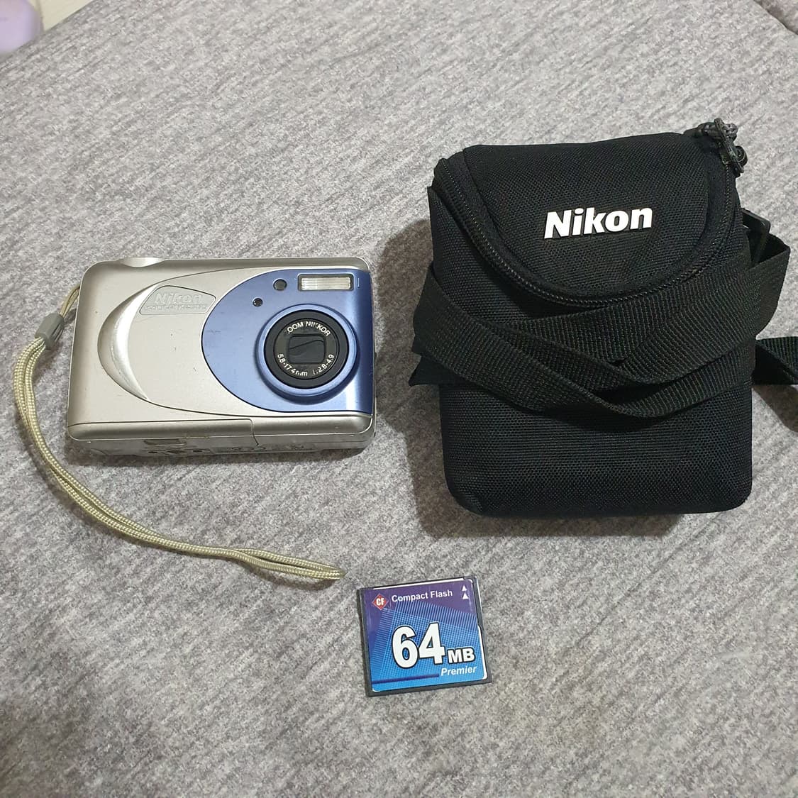 니콘 쿨픽스 2000 디카 상품이미지1