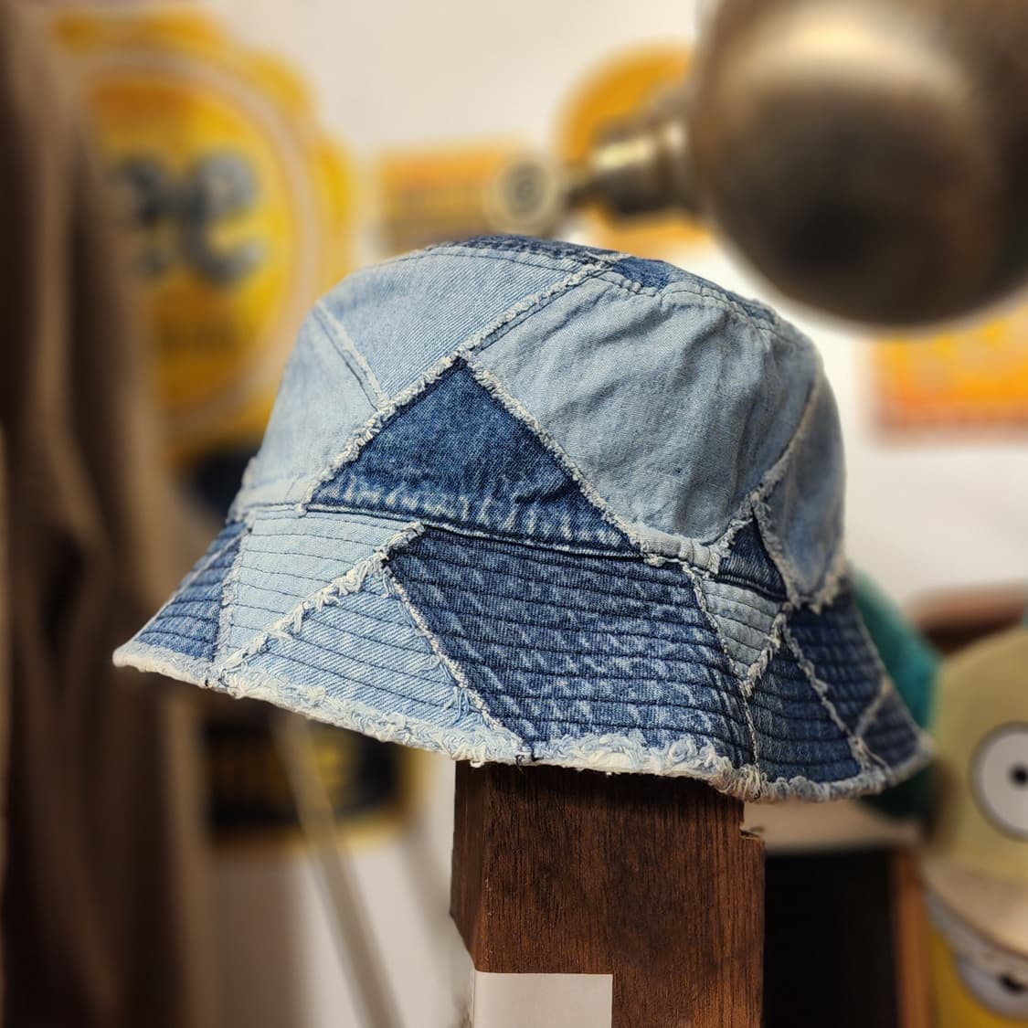 GAP 데님 리버시블 버킷햇 상품이미지1