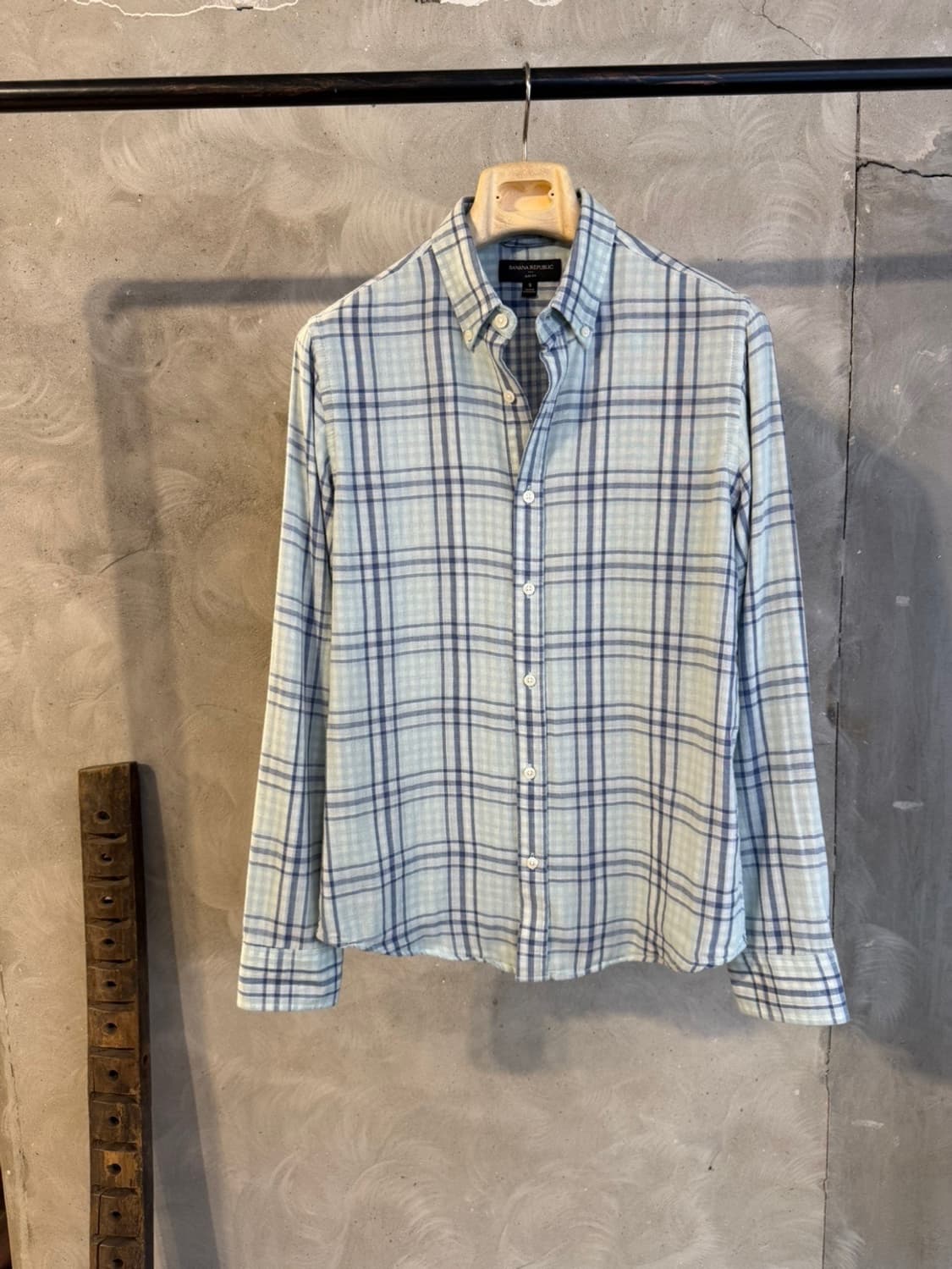 바나나 리퍼블릭 버튼다운 셔츠 슬림100 상품이미지1