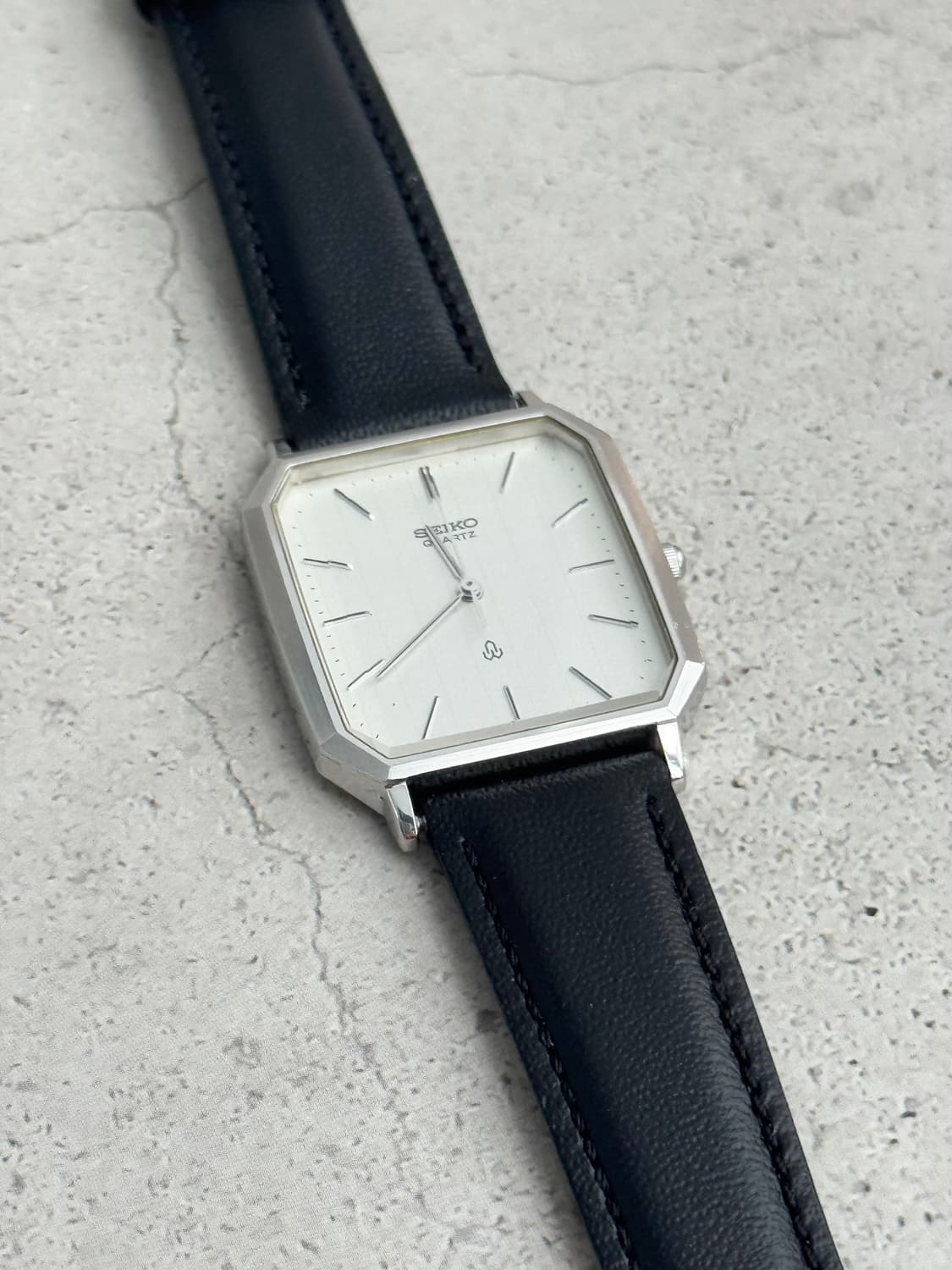 80s 빈티지 세이코 탱크 쿼츠 상품이미지3