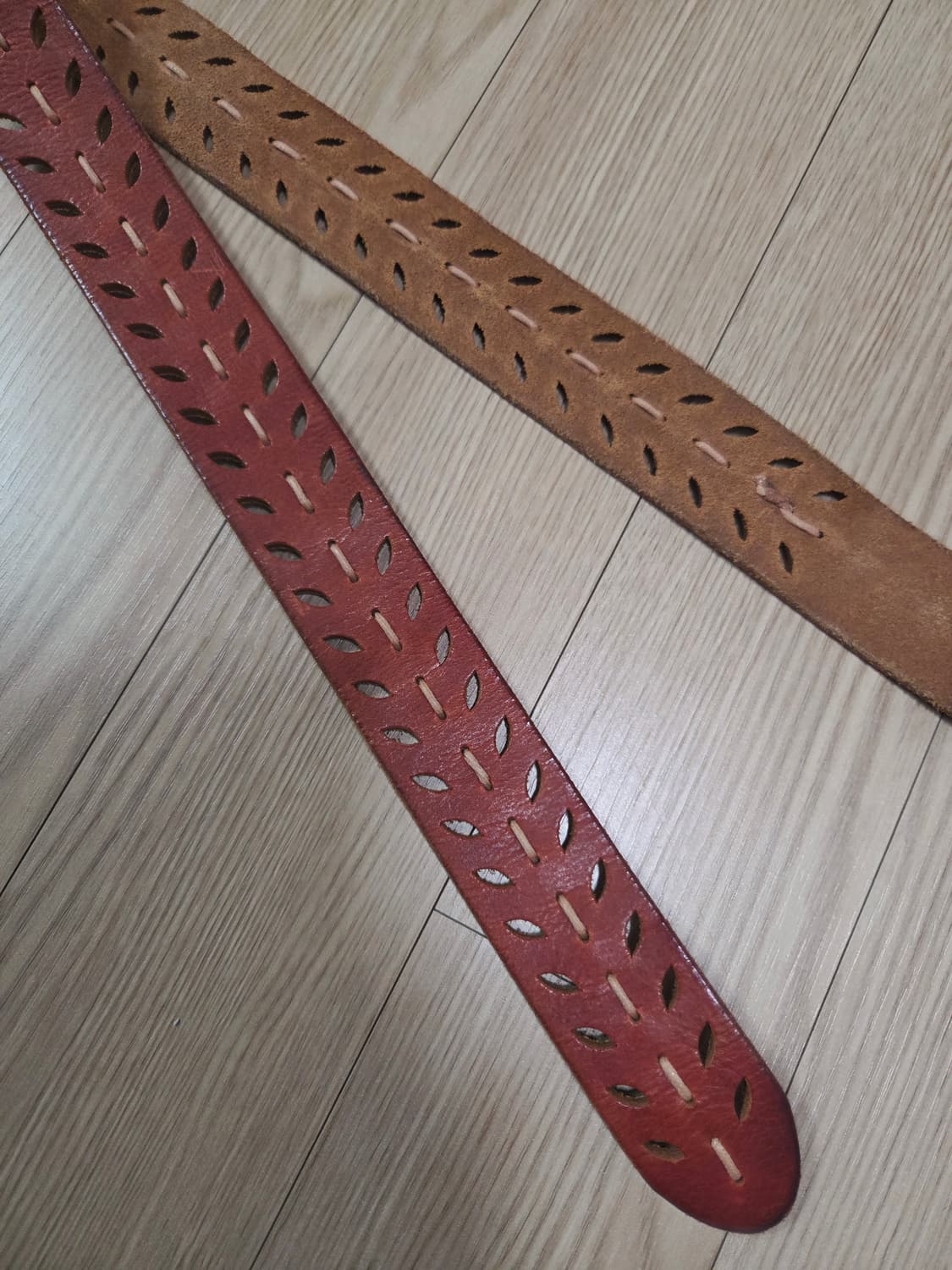 핸드워크 브릭 컬러 레더 펀칭 벨트 상품이미지3