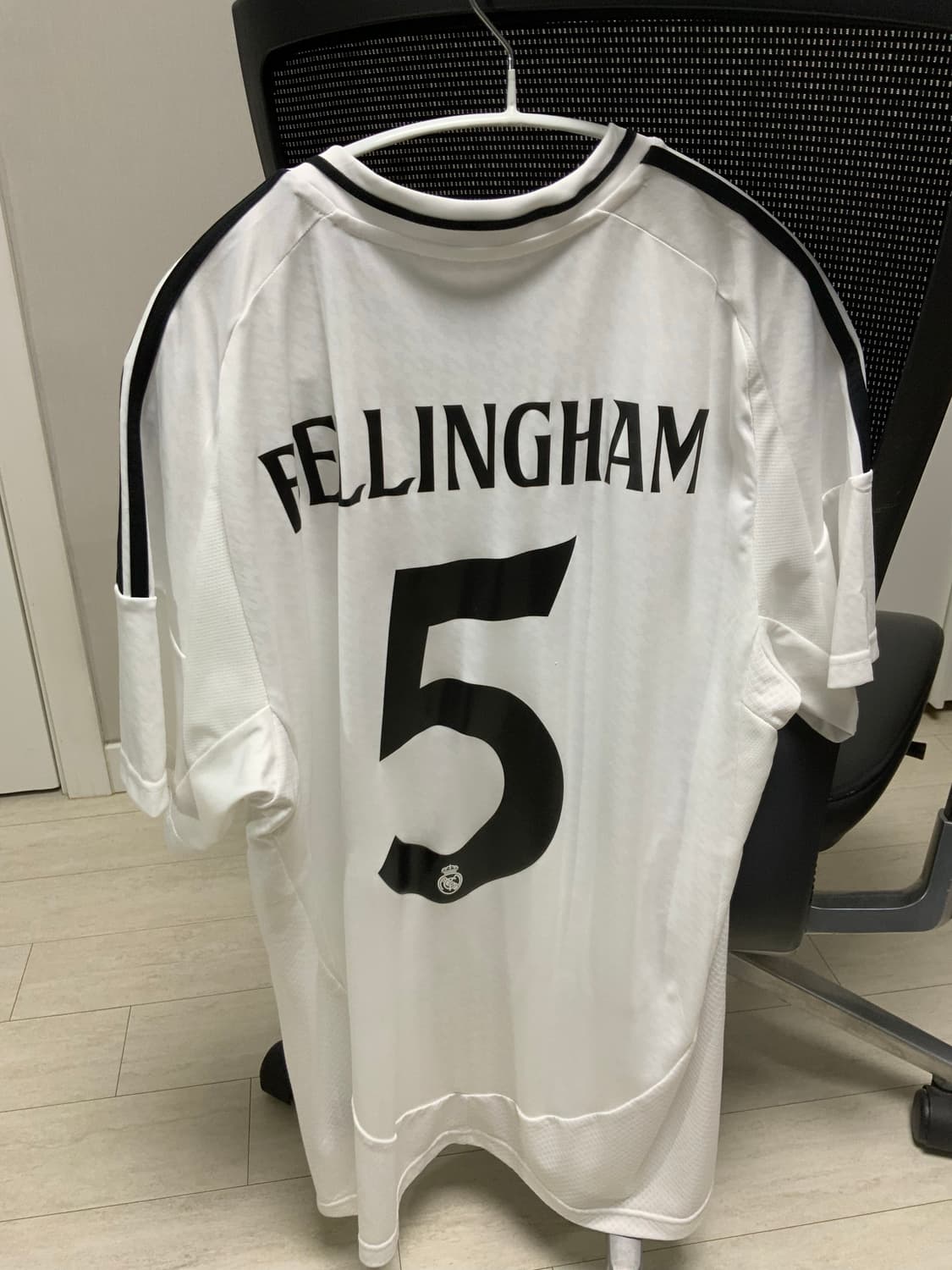 2425 레알 유니폼 XL 판매합니다 상품이미지2