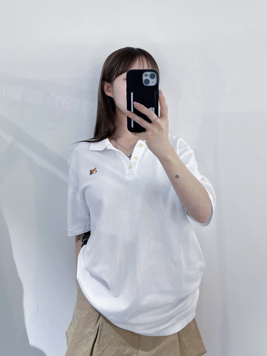 메종키츠네 폭스헤드 화이트 반팔 카라티  상품이미지1