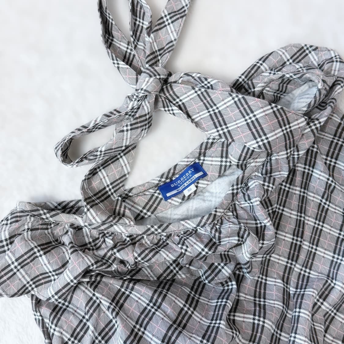 Burberry 버버리 블루라벨 대장템 라떼갸루 홀터넥≽^•⩊•^≼ 상품이미지5