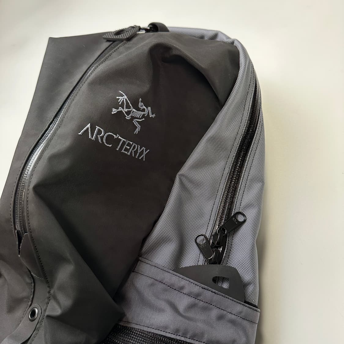 ARC'TERYX x BEAMS 아크테릭스 빔즈 아로 16 백팩 상품이미지3