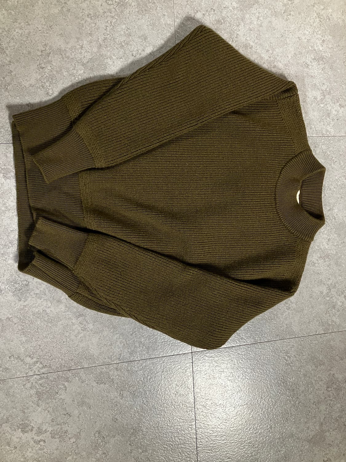 브론슨 USN 울 터틀넥 니트 스웨터 아미그린 40 (미착용) 상품이미지1