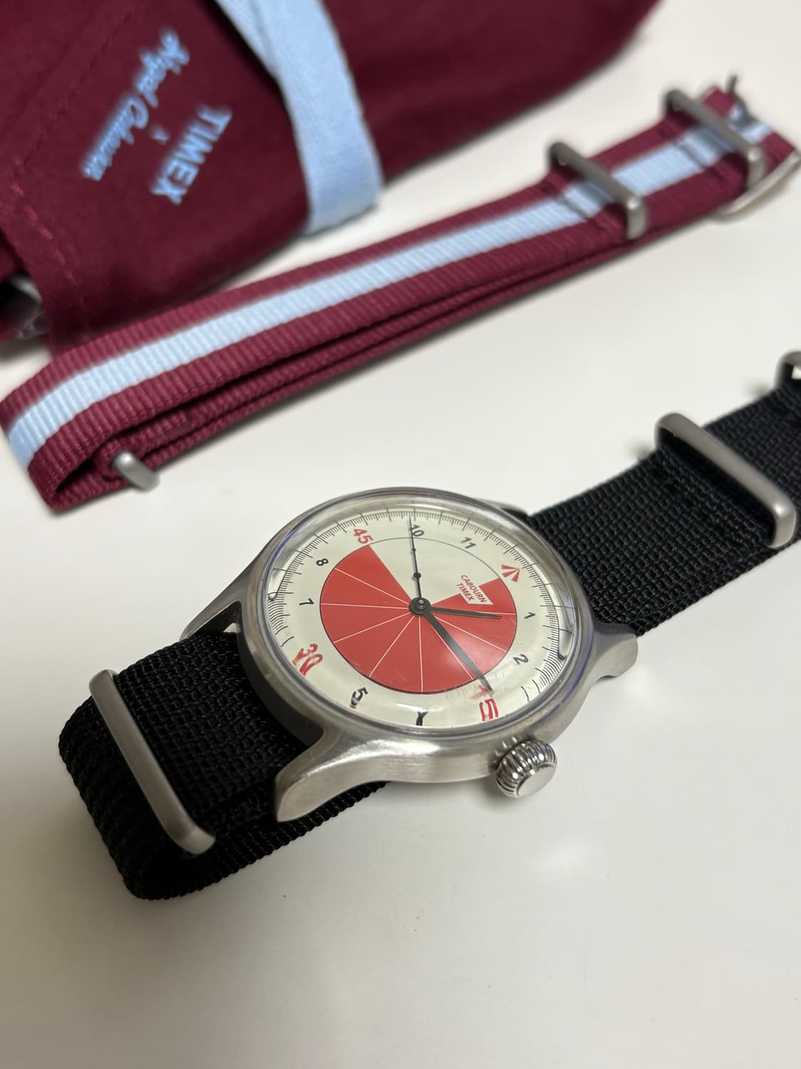 나이젤카본 레프리워치 타이맥스 콜라보 손목시계 상품이미지2