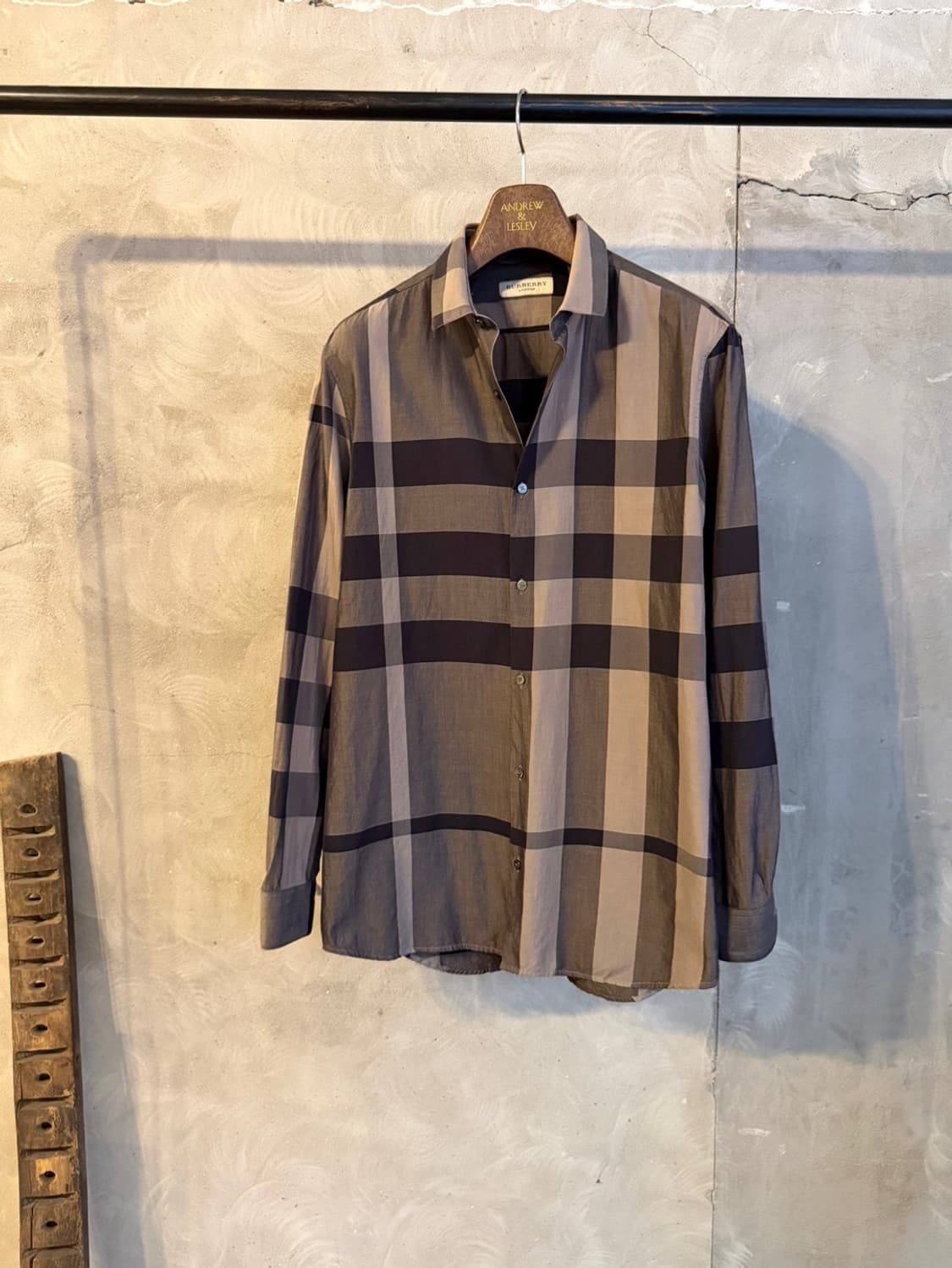 버버리 노바패턴 테일러드 셔츠 상품이미지10