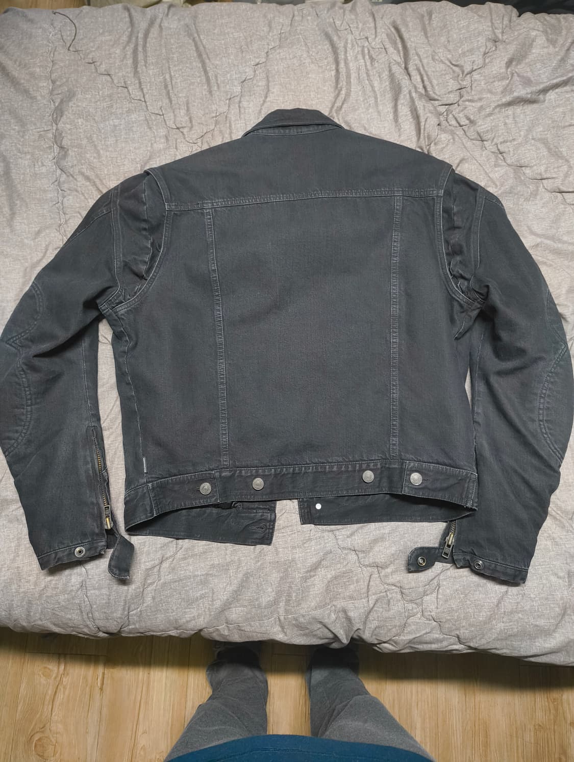 발렌시아가 2019FW 바이커자켓 상품이미지2