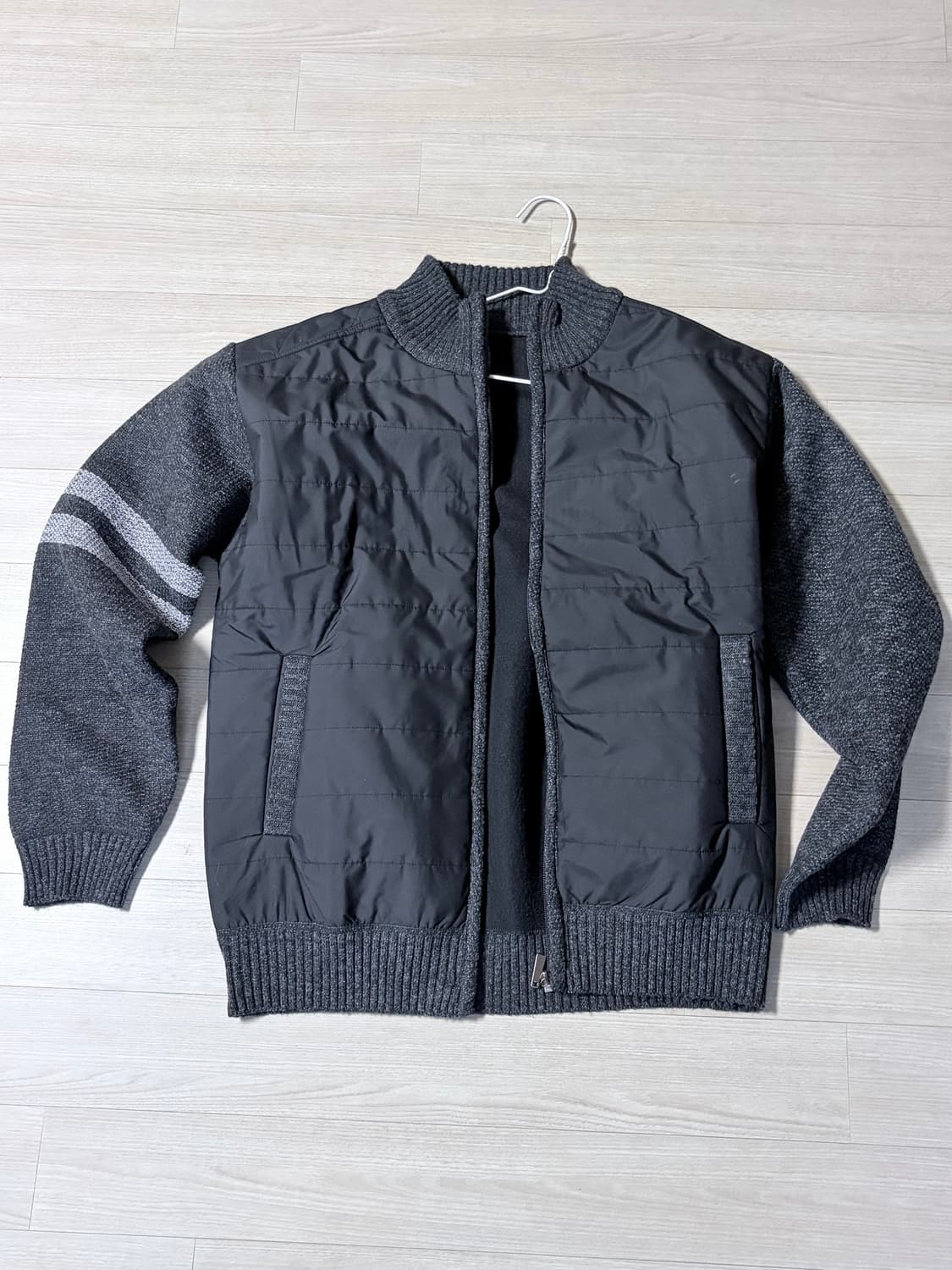 니트 집업 상품이미지1