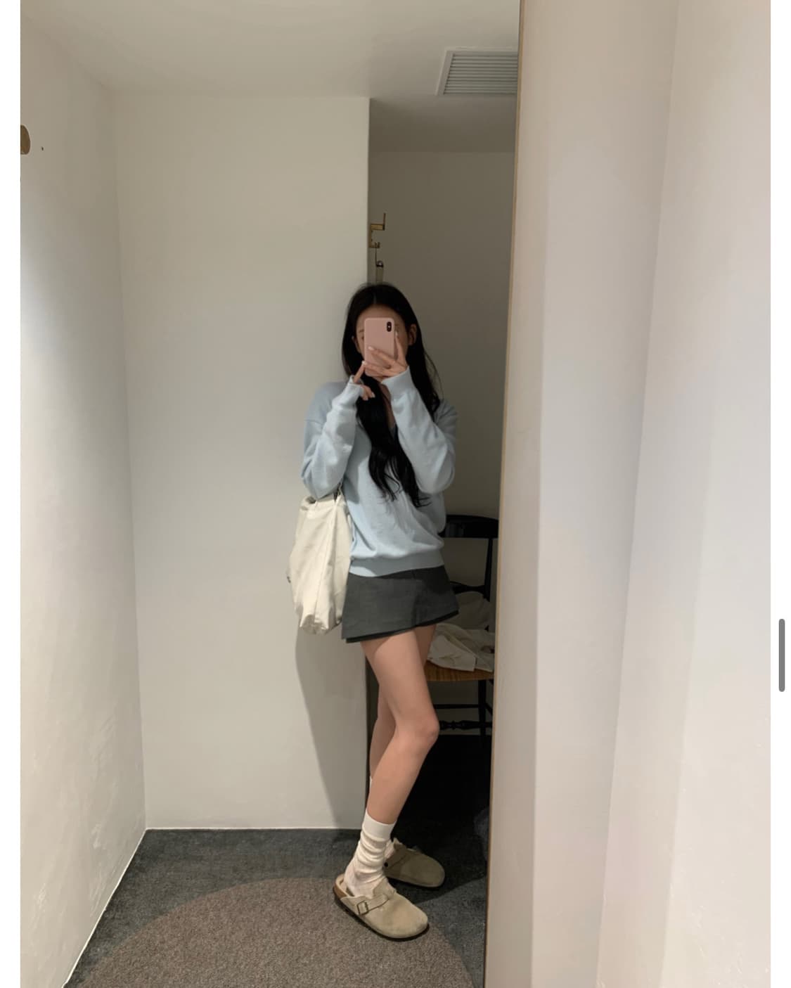 리즈 leeds 미우 브이넥 니트 (스카이블루) 상품이미지4