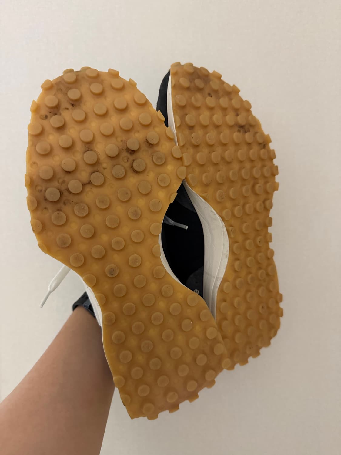 [280] 뉴발란스 327 블랙 팬텀 화이트 상품이미지3