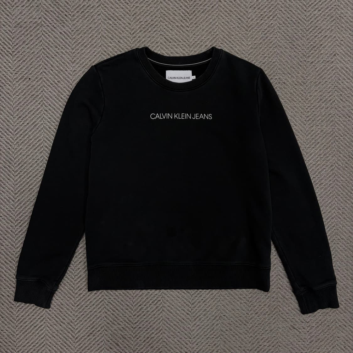 캘빈클라인 진스 라운드넥 베이직 맨투맨 v1062 상품이미지1