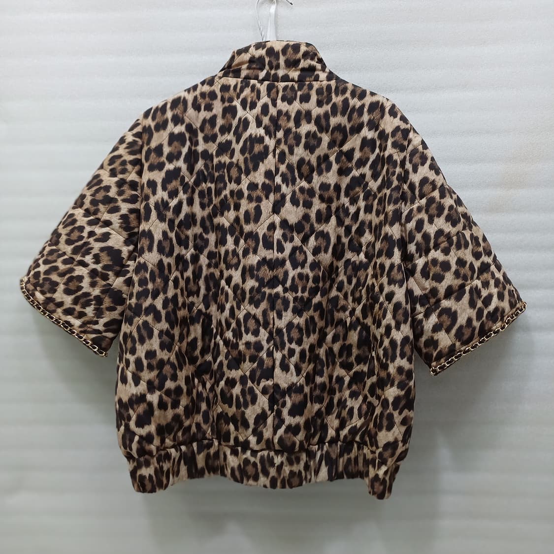 센존 레오파드 반팔 패딩 자켓 여성 L 훌륭 사랑봉봉 상품이미지2