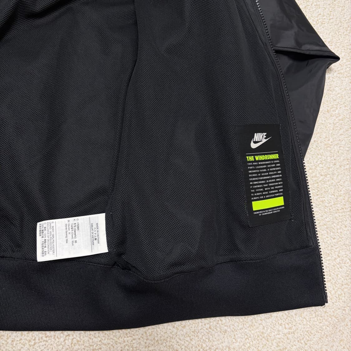 나이키 윈드러너 후드 바람막이 블랙 상품이미지4
