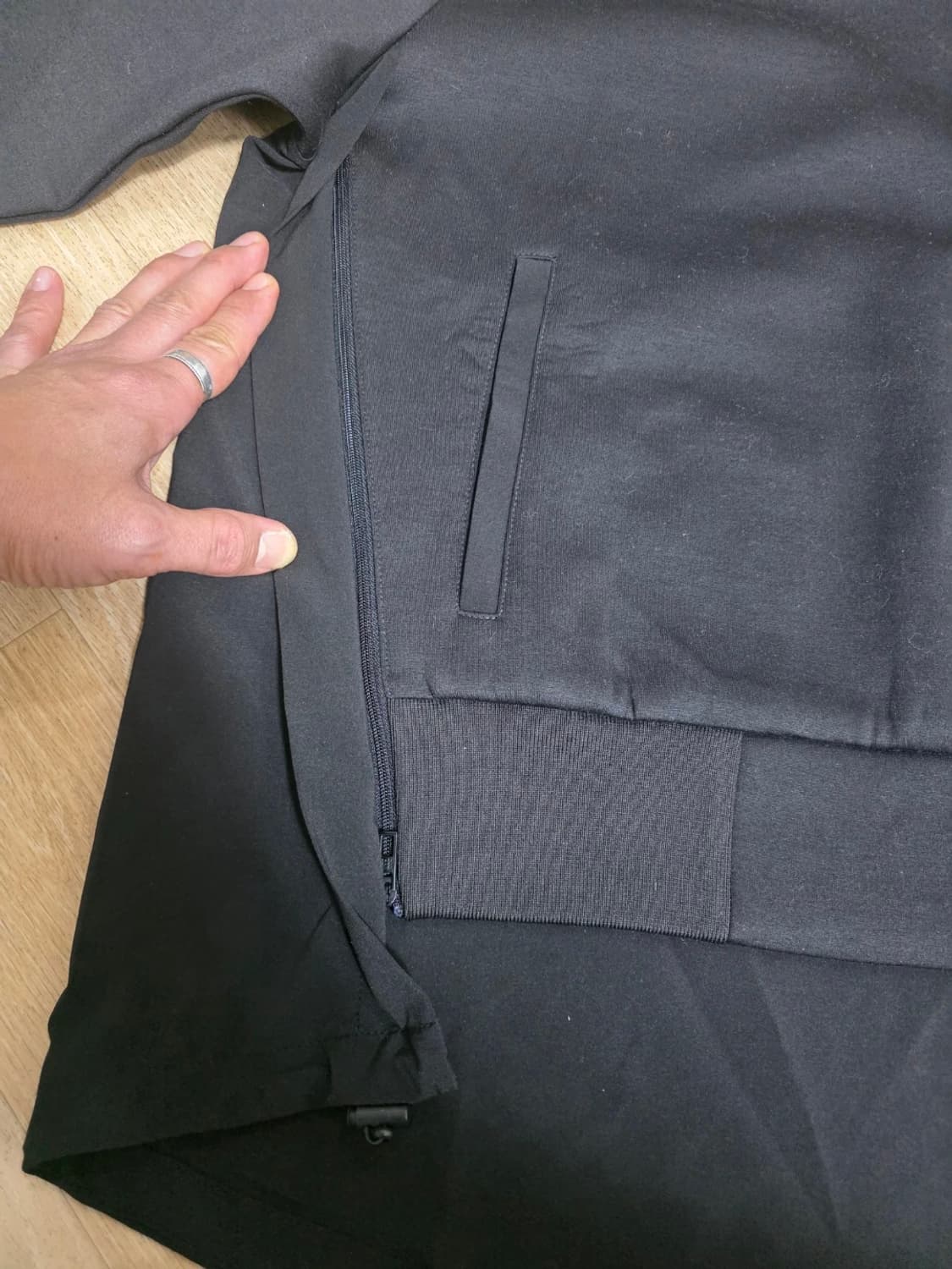 코오롱 세이신 세미오버핏 레이어드 맨투맨 상품이미지4