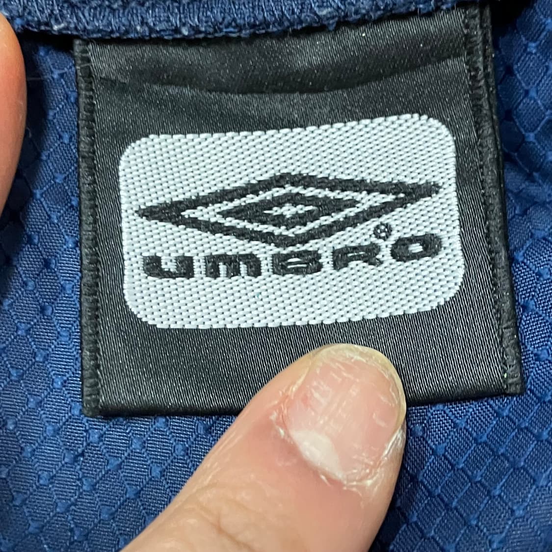 엄브로 데상트 웜업 Xl  상품이미지6