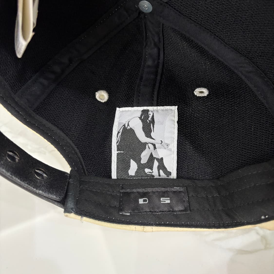 릭오웬스 다크쉐도우 스냅백 상품이미지6