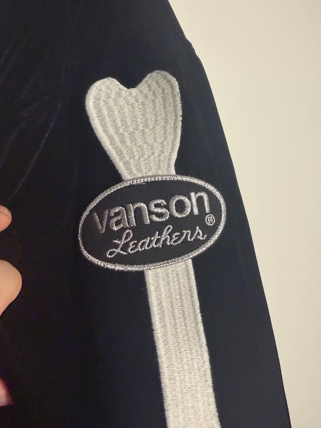 마스터마인드 월드 X 벤슨 벨벳 봄버 XL 상품이미지3