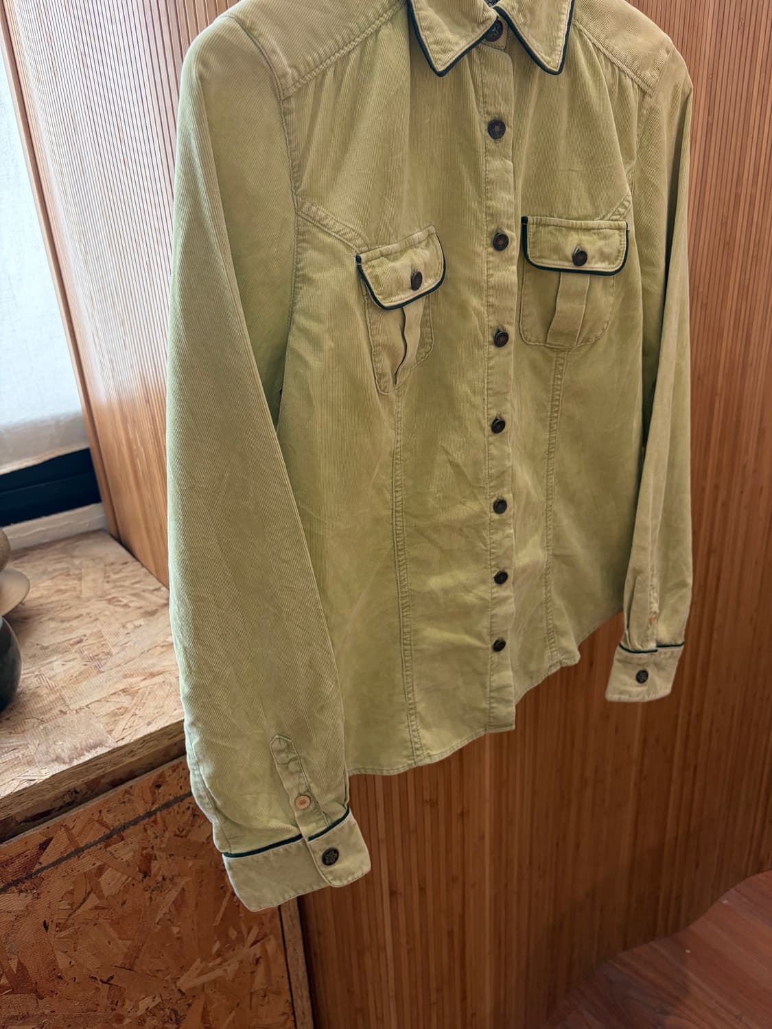 Indigo Palms Corduroy Shirt 상품이미지1