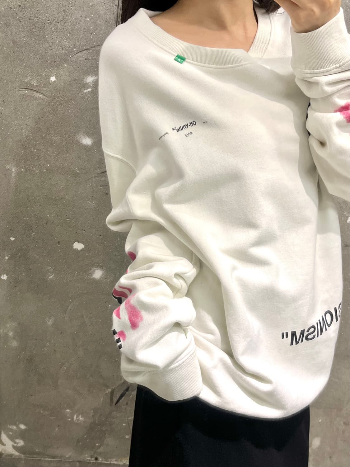 Off White 오프화이트 화이트 스탠실 애로우 맨투맨 상품이미지3