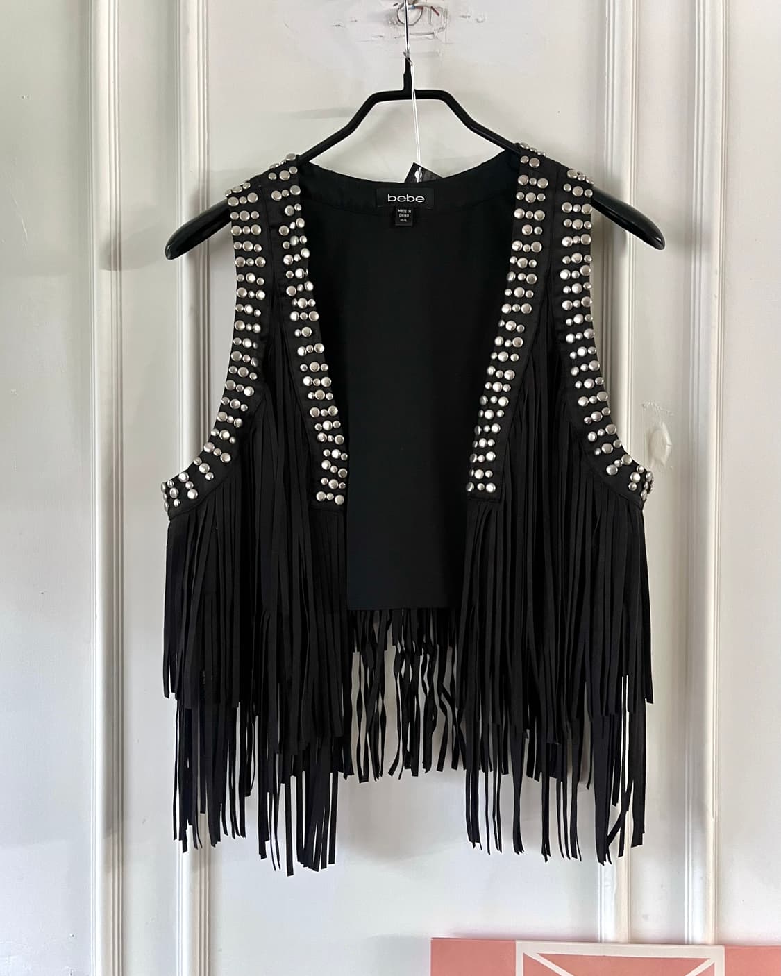 bebe Fringe Stud Trim Western Vest 상품이미지4