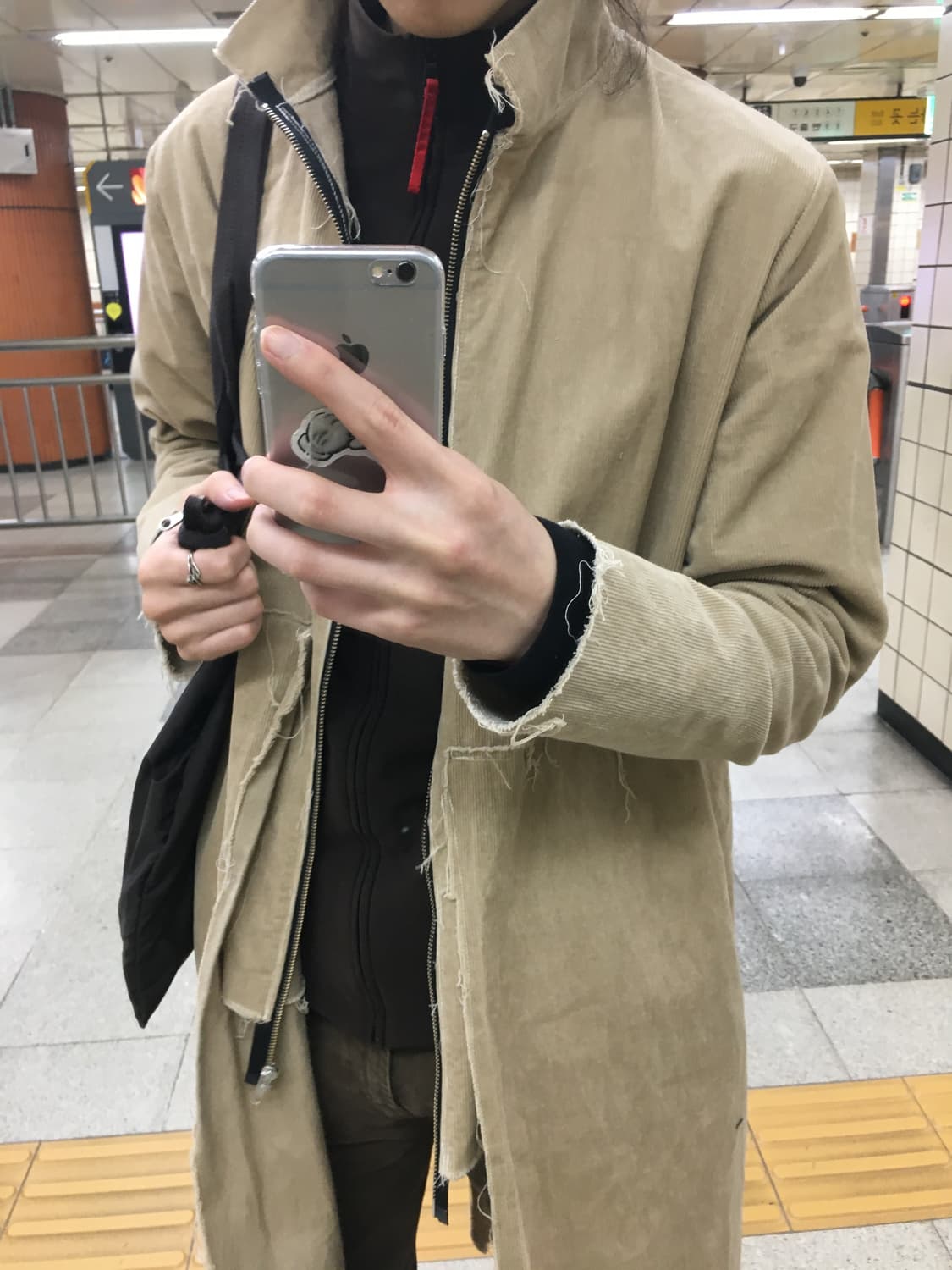 카미엘 포트젠스 롱코트 상품이미지1