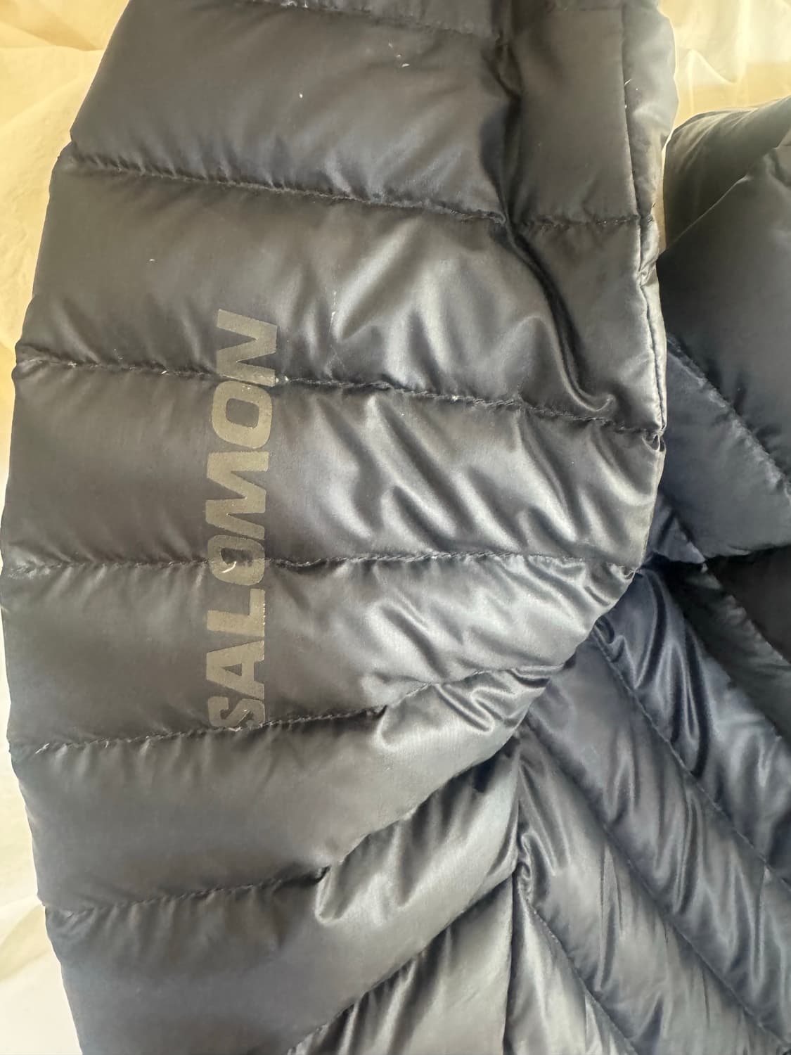 살로몬 경량패딩 L 상품이미지3