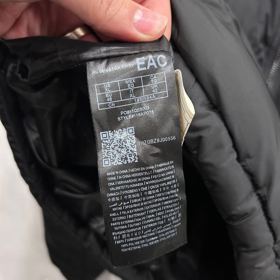 게스 퀘스천 로고 양털카라 퀼팅 경량패딩 상품이미지4