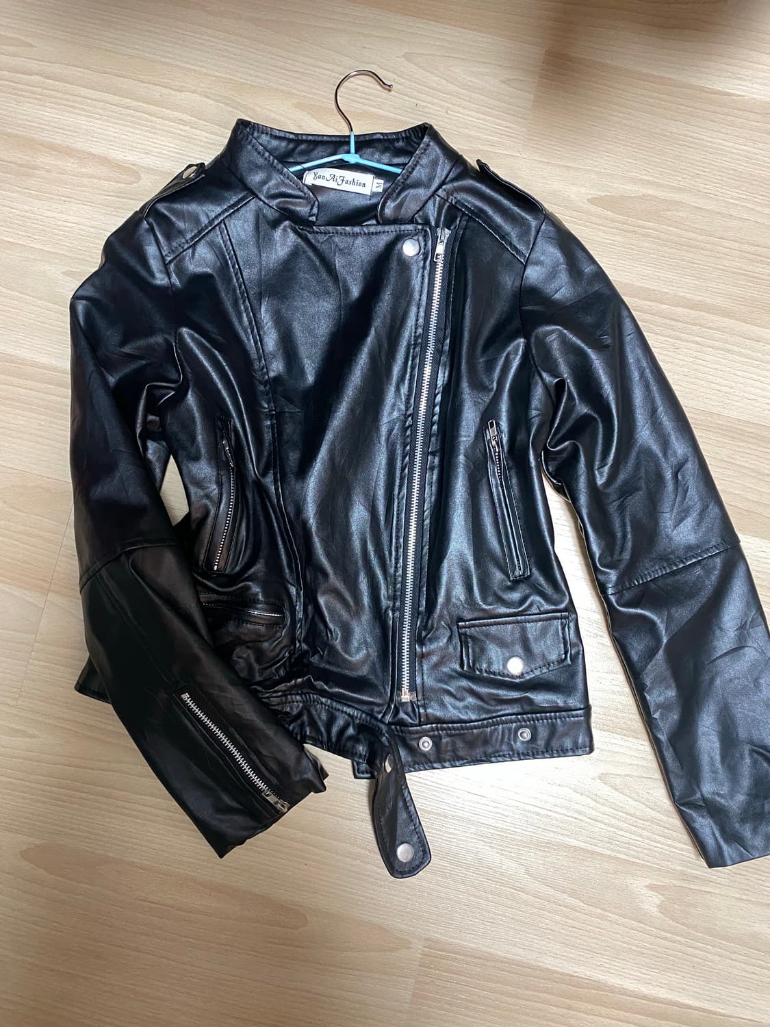 사선 드레이프 가죽 자켓 상품이미지1