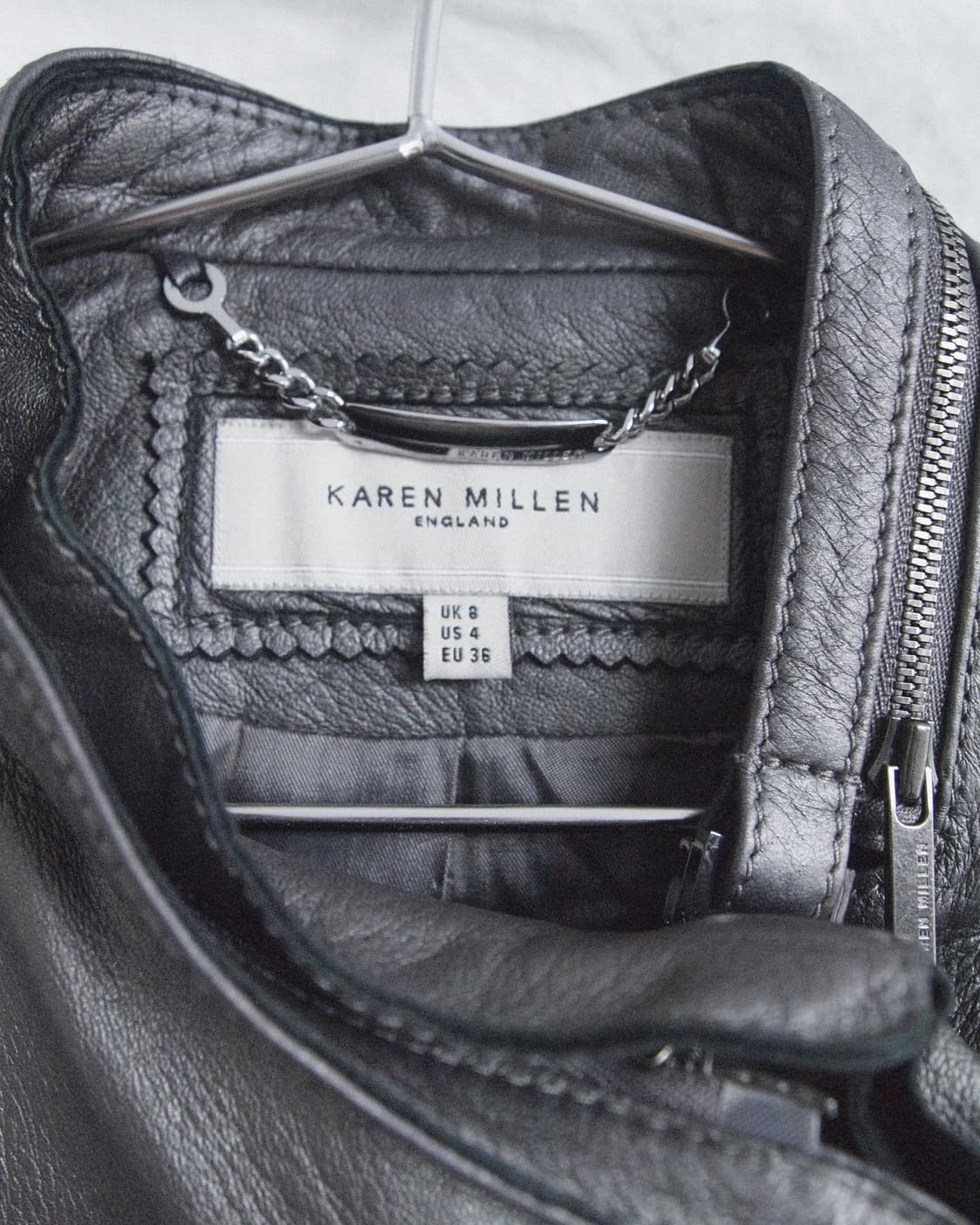 karen millen 메탈릭 프릴 아일렛 크롭컷 레더자켓 상품이미지6