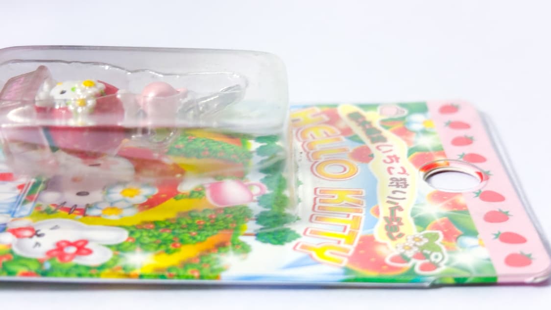 (고전/희귀) 미개봉 고전헬로키티스트랩  도치기 현지 한정 딸기 스트랩 상품이미지3