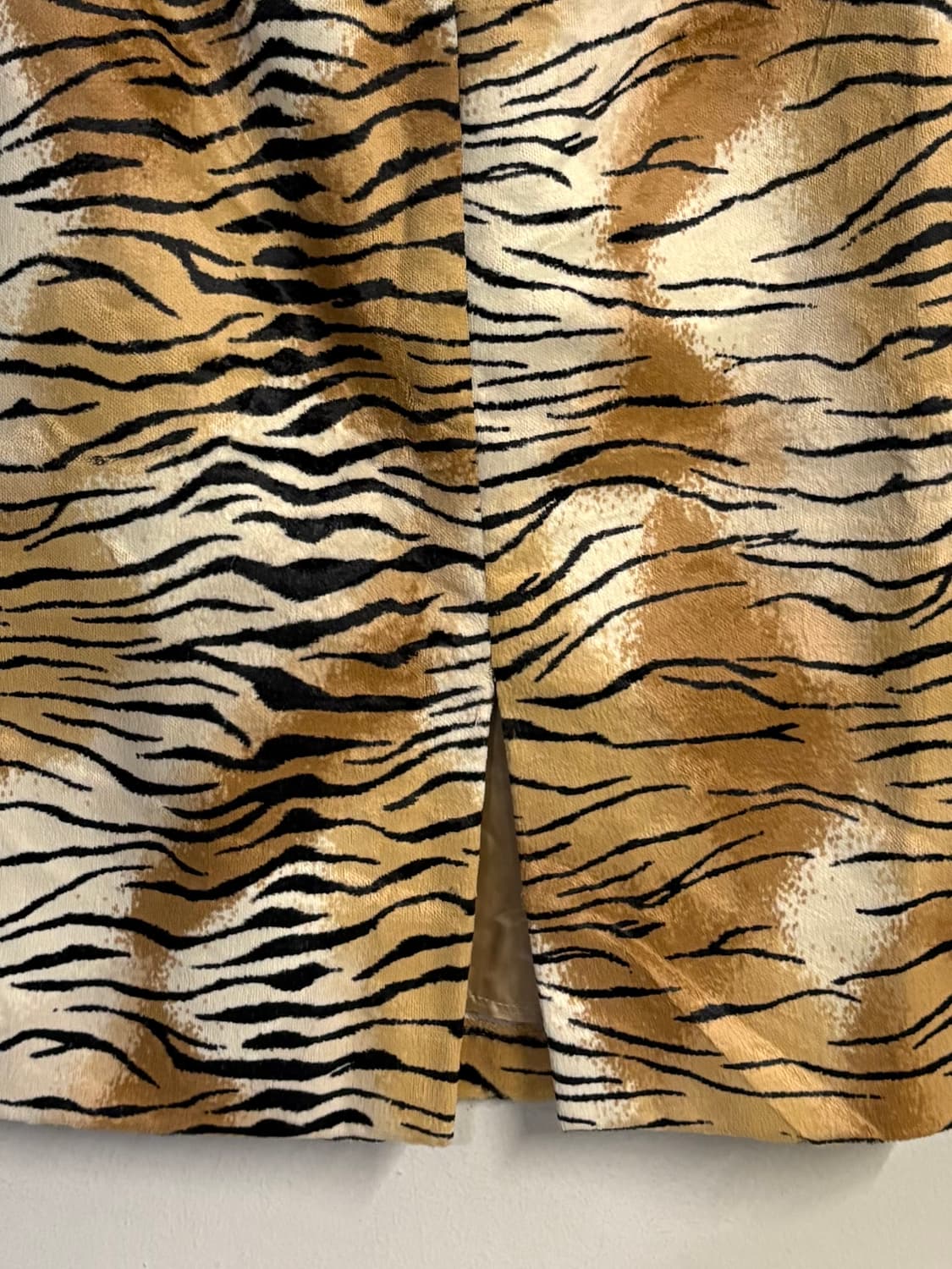 MAX&CO tiger print skirt  상품이미지7