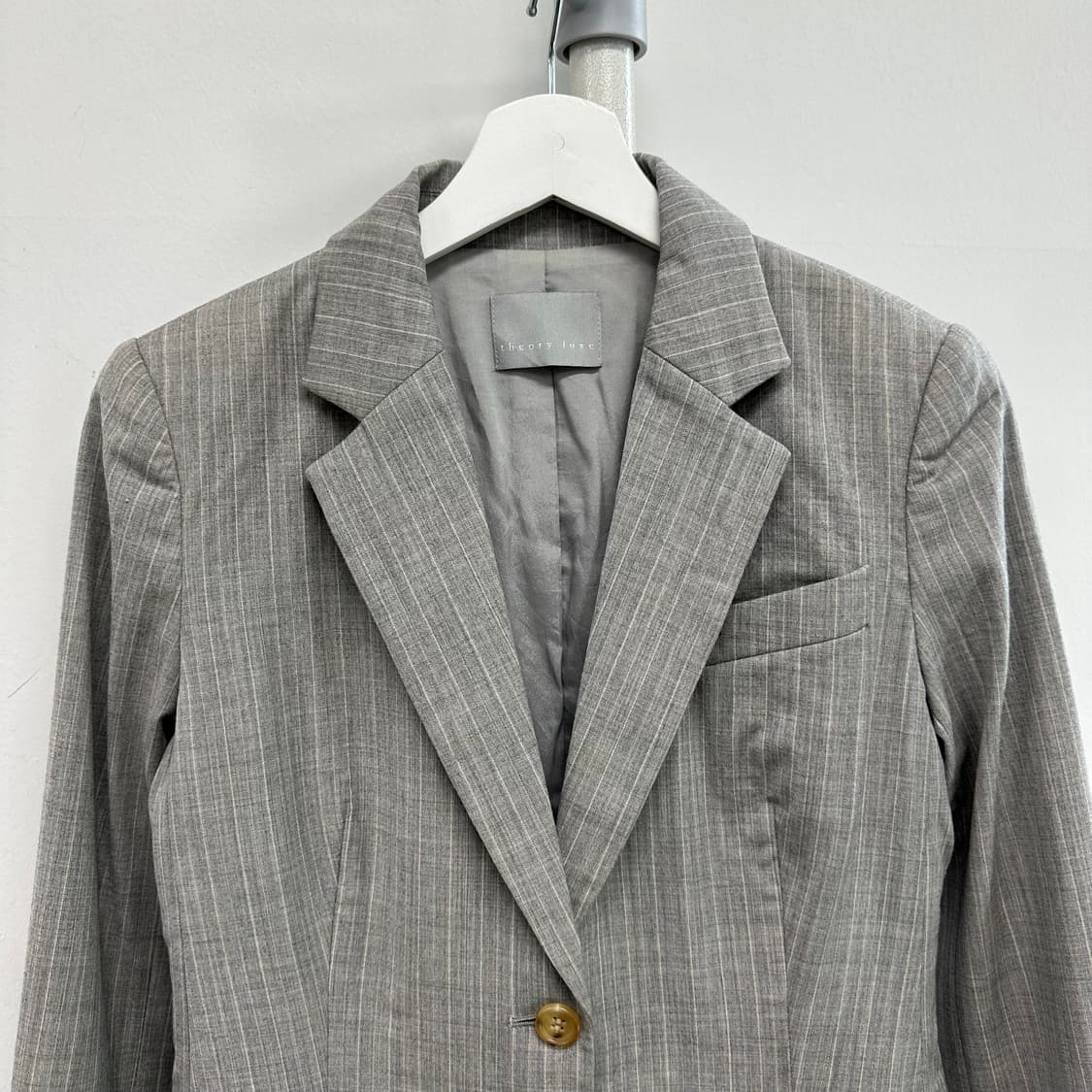 띠어리 스트라이프 울캐시미어 자켓 상품이미지2